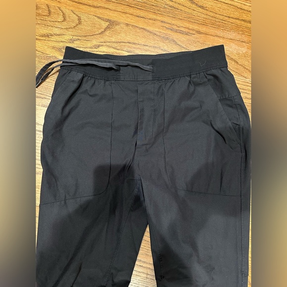 Lululemon ABC Joggers Size: Medium - Picture 4 of 4